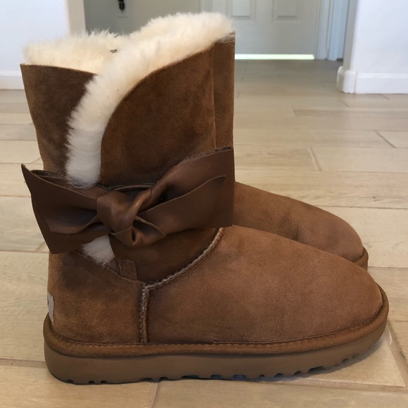 ugg daelynn boot chestnut